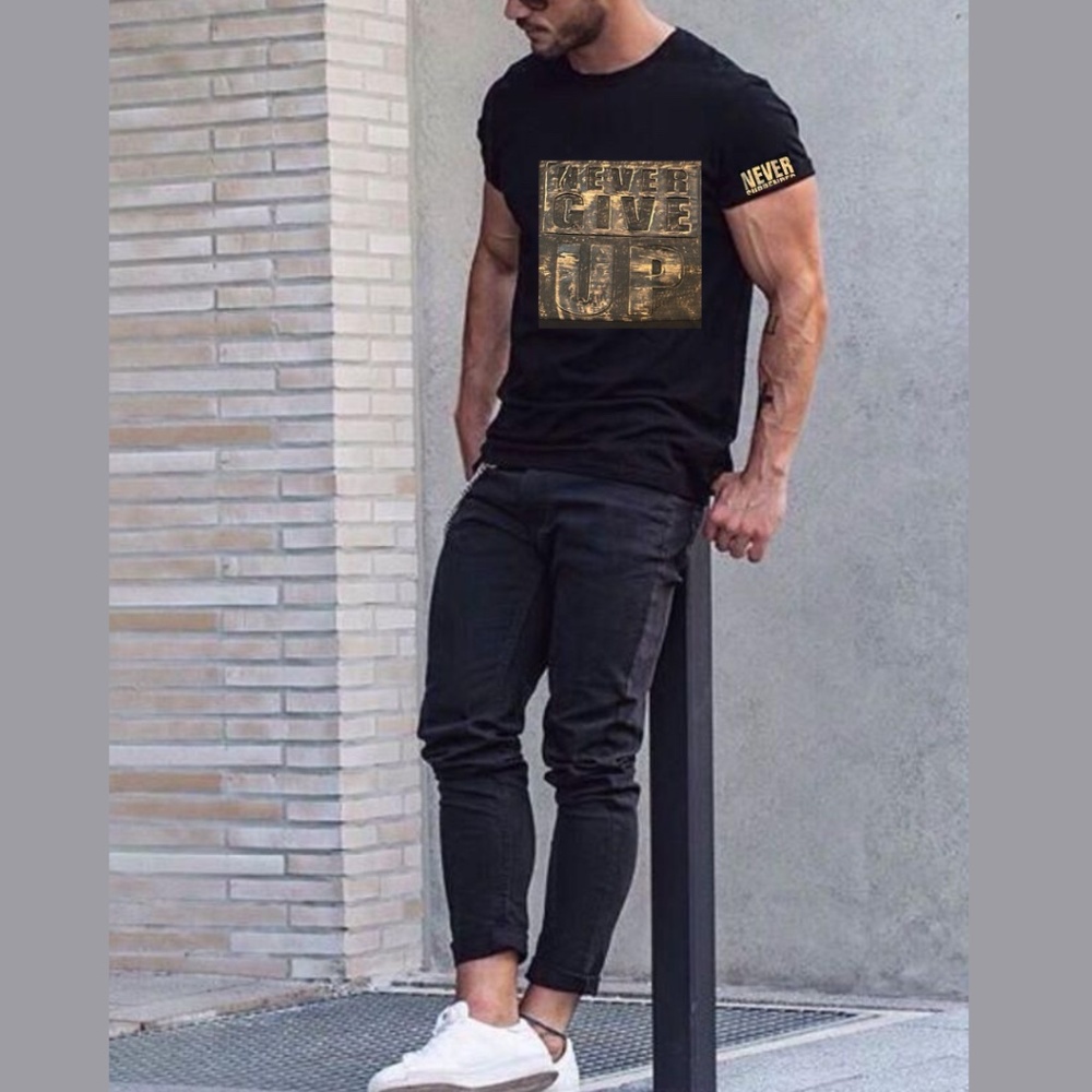 CR-24 Bordo Cromato Never Give Up Tee Shirt